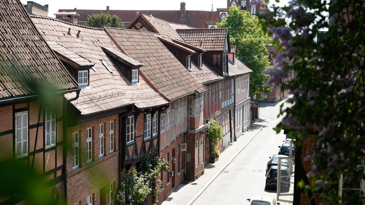 Bed & Breakfast Sahara Hotel Luneburg Exterior photo